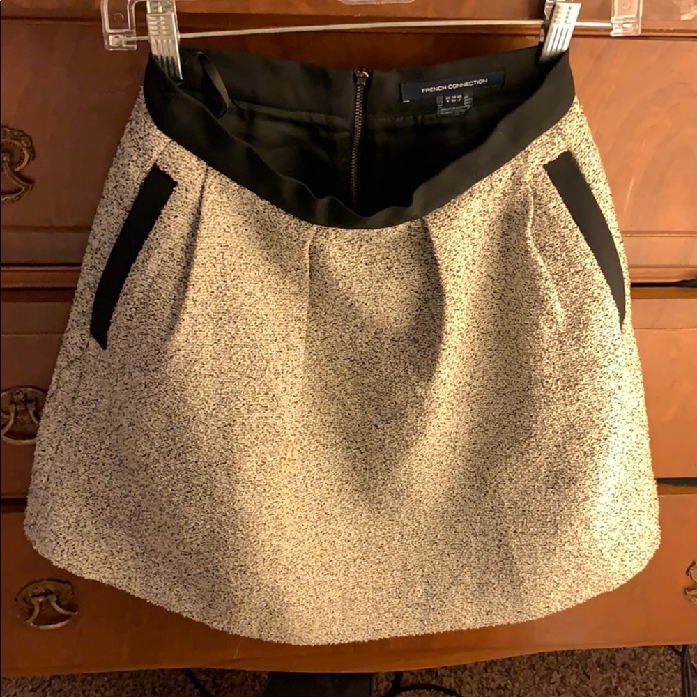 Tweed A-Line pleated FCUK skirt with pockets!